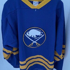 BRAND NEW Vintage Buffalo Sabres Jersey - Logo pinned, not affixed